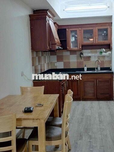 Tôi là chủ cần cho thuê căn hộ 2PN Phúc Yên 1, 2PN 2WC, lầu 9 view đẹp