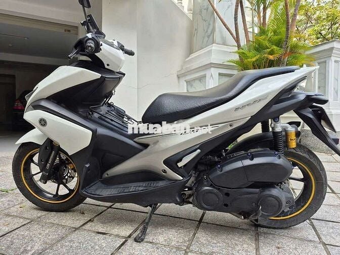 Xe đẹp hình sao xe vậy