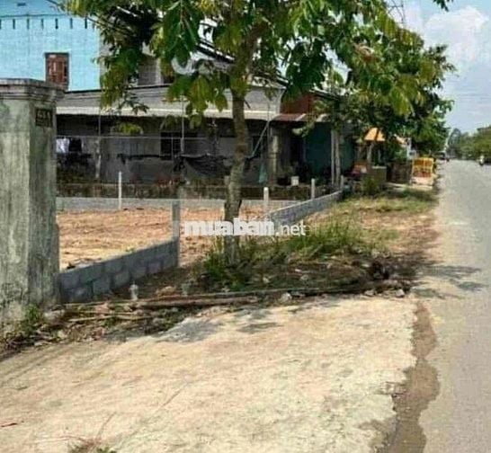 Bán gấp miếng đất ngộp mặt tiền đường LX