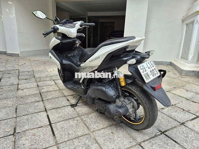 Xe đẹp hình sao xe vậy