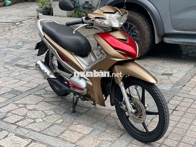 Tay ga Rsx AT Fi 2011 trả trc 4tr9 nhận xe