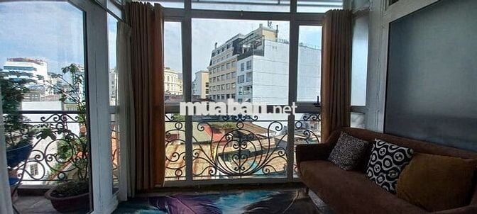 Căn hộ ban công 40m có thang máy