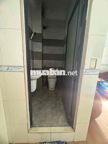 Sang Khách Sạn + Hoặc Cho Thuê mặt Tiền Tên Lữa