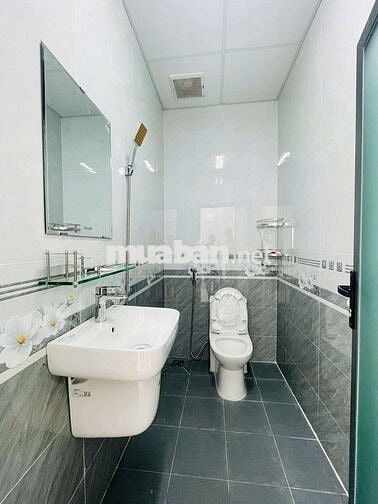 CHO THUÊ NHÀ:
TRỆT 1 LỬNG MÂM ĐÚC MỚI -  KHU DÂN CƯ THIÊN LỘC