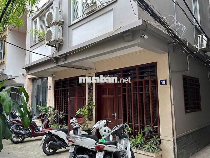 Căn hộ ban công 40m có thang máy