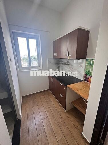 Phòng Trọ Sinh Viên Full Nội Thất, Thang Máy, Bảo Vệ 24/7.