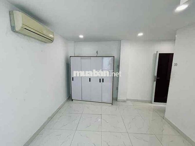 SHR - NHÀ 2 TẦNG 2PN - NHỈNH 2 TỶ - TT PHÚ NHUẬN