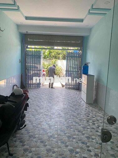 Nhà 4x18 hẻm xe hoi 1 trục bờ kè