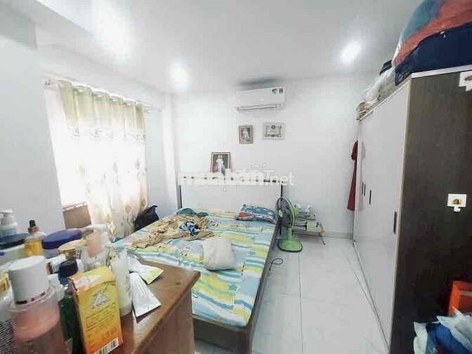 SHR - NHÀ 2 TẦNG 2PN - NHỈNH 2 TỶ - TT PHÚ NHUẬN