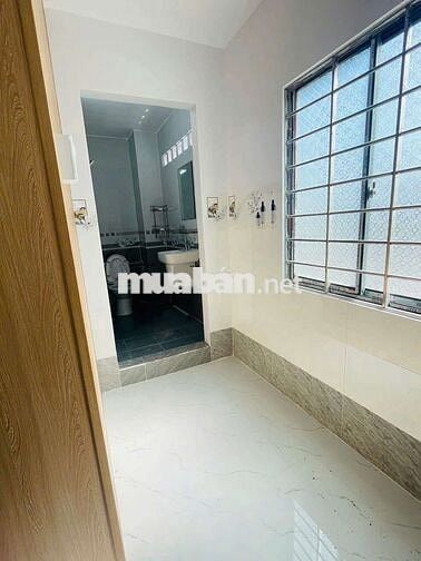 CHO THUÊ NHÀ:
TRỆT 1 LỬNG MÂM ĐÚC MỚI -  KHU DÂN CƯ THIÊN LỘC