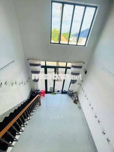 CHO THUÊ NHÀ:
TRỆT 1 LỬNG MÂM ĐÚC MỚI -  KHU DÂN CƯ THIÊN LỘC