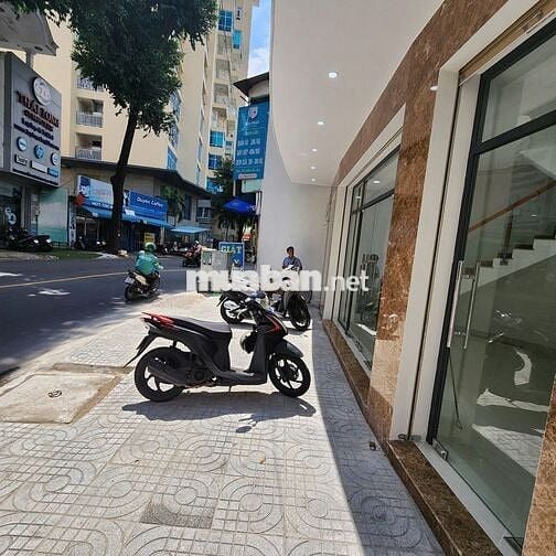 !***!-chỉ 11 tỷ- MTKD Nguyễn Thái Bình- Ngang hiếm 10m-3 tầng mới