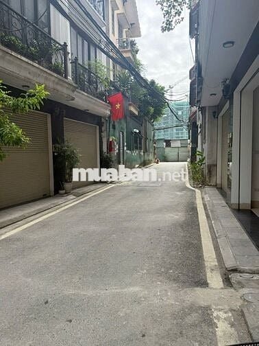 CẦN BÁN NHÀ TƯ ĐÌNH LONG BIÊN HÀ NỘI.