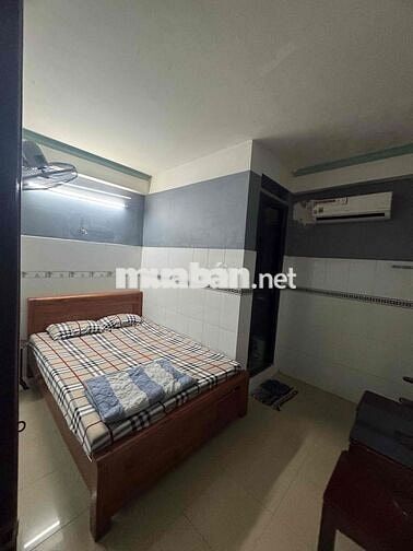 Sang Khách Sạn + Hoặc Cho Thuê mặt Tiền Tên Lữa