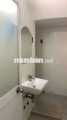 Cho thuê nhà mới gần ga bình thái chỉ 7tr tháng vào ở ngay. Sân rộng