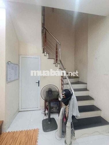 bán nhà 3Pn- DTSD. 65m2-lê văn lương-3 tỷ 150- tân hưng