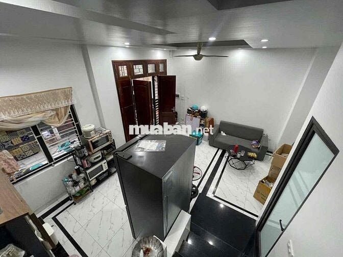 bán nhà 3Pn- DTSD. 65m2-lê văn lương-3 tỷ 150- tân hưng