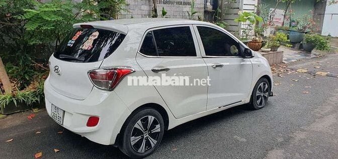 Huyndai i10 2015 quận 7 sg