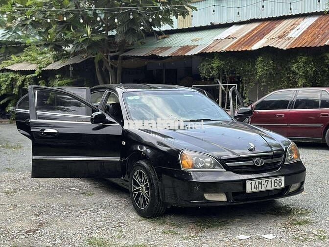 Ô tô Daewoo Magnus 2007 màu đen số tự động