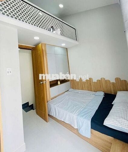 Cho thuê nhà đường nguyễn văn gv