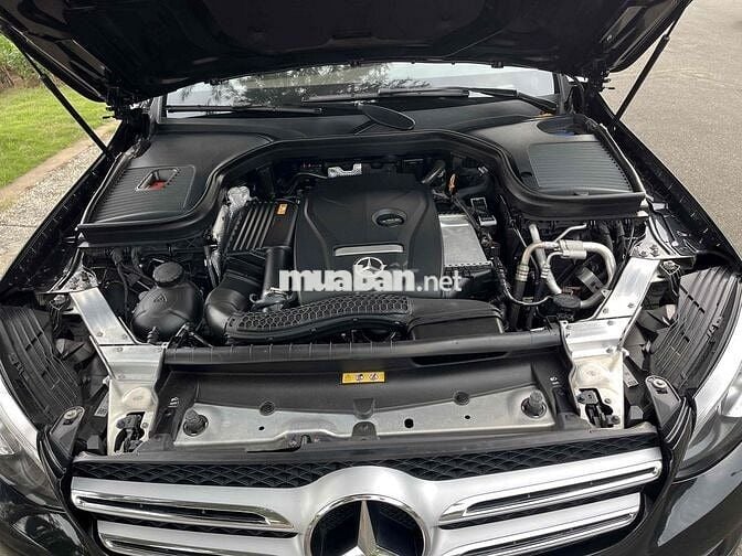 Mercedes Benz GLC Class 2018 250 4MATIC AT - 49000