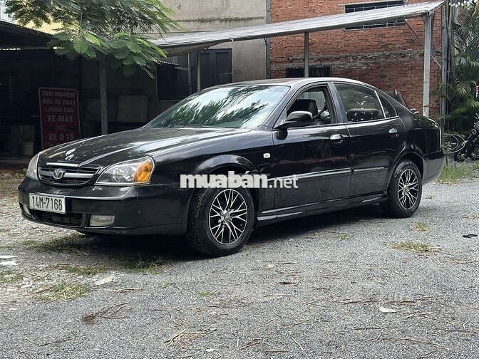 Ô tô Daewoo Magnus 2007 màu đen số tự động