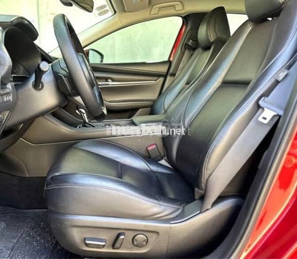 Mazda 3 1.5L Luxury ( 2020 )