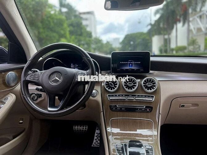 Mercedes GLC250 độ Full GLC63s màu Đen