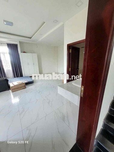 CHO THUÊ NHÀ LÔ GÓC, KHU 10HT CẦU THAM LƯƠNG