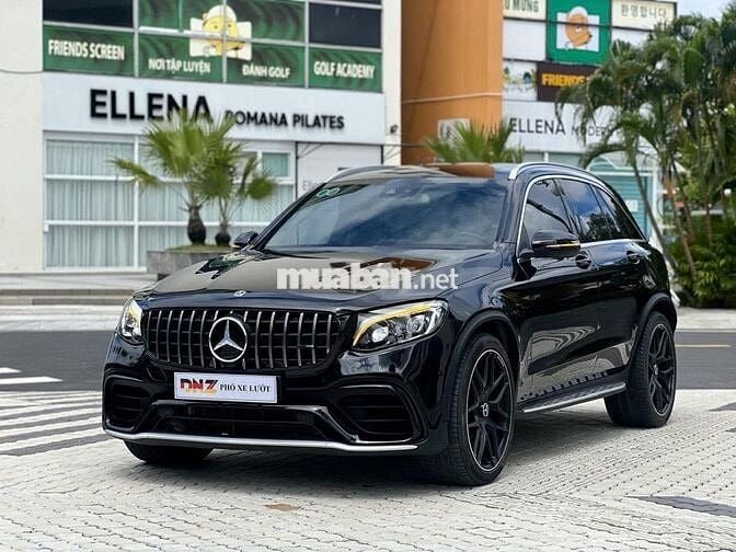 Mercedes GLC250 độ Full GLC63s màu Đen