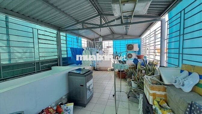 Bán nhà hẻm xe hơi Ng Văn Công, P3, gần sân bay 5,5 tỷ nội thất cơ bản