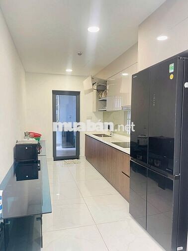 Chuyên cho thuê căn hộ 2,3,4 phòng ngủ Diamond Brilliant