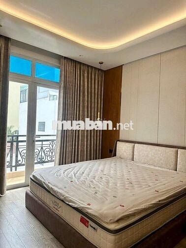 Cho thuê Siêu Phẩm Nhà Phố, Đẹp Hiện Đại, Nơ Trang Long p13 Bình Thạnh