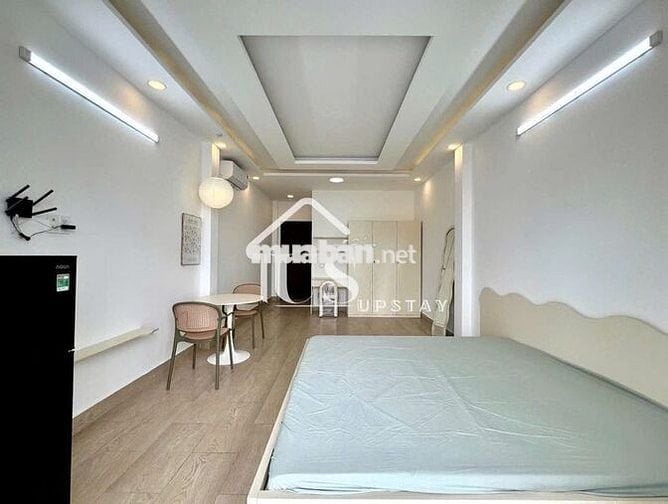 CĂN HỘ MỚI SẠCH SẼ_FULL NỘI THẤT_BAN CÔNG NGAY HOÀNG VĂN THỤ