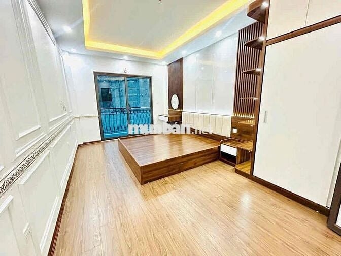 Nhà mới 35m² x 5 tầng – Thanh Trì - Hoàng Mai - Gần Chợ - Ở Ngay