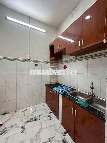 Nhà Mới 2 Lầu Hẻm Thông Nguyễn Tri Phương Q10. Giá 4 tỷ 680