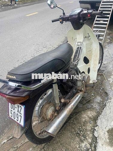 BOSS SANDA MÁY ÊM CHẤT CHẠY CÒN OK MẠNH BỐC