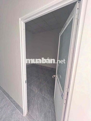 Nhà mới 5x18m 2 phòng KDC Hồng Loan