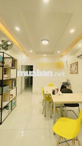 🏠 BÁN NHÀ 3 THÁNG 2, P.11, Q.10 - HẺM XE HƠI, DÒNG TIỀN 20 TRIỆU -