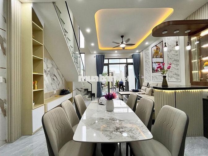 NHÀ LẦU MỚI XÂY - TẶNG 2 CHỈ VÀNG + NỘI THẤT 30 TRIỆU NGAY TP.BIÊN HÒA