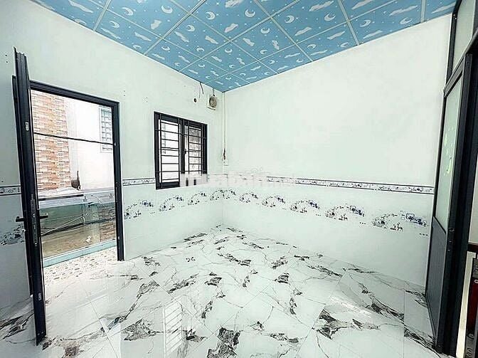 Nhà Mới 2 Lầu Hẻm Thông Nguyễn Tri Phương Q10. Giá 4 tỷ 680