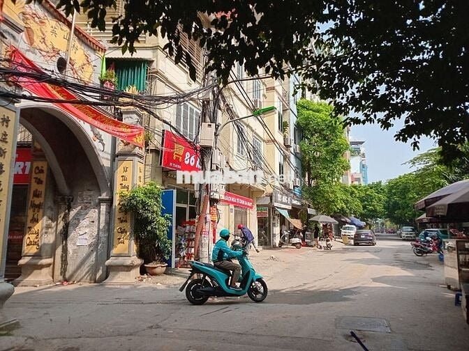 Mễ Trì Hạ - bán gấp mđ vàng 40m2, mặt tiền 5m xây CMMN hoặc CHDV