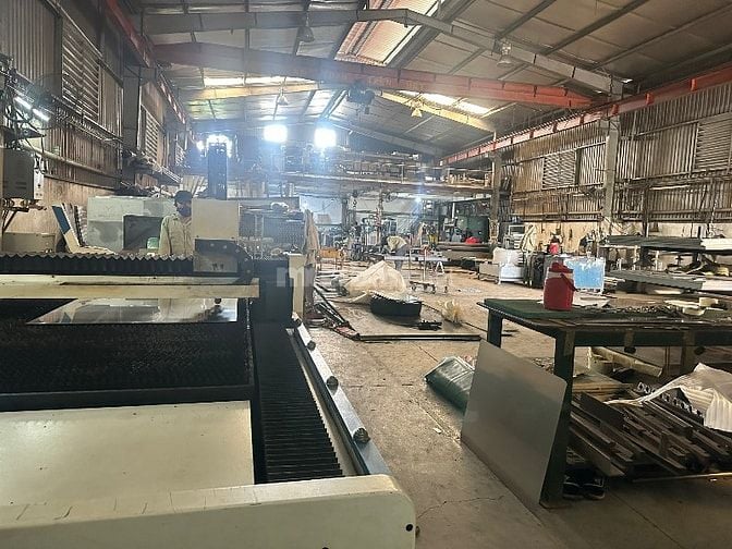 Cần bán nhà xưởng và văn phòng 