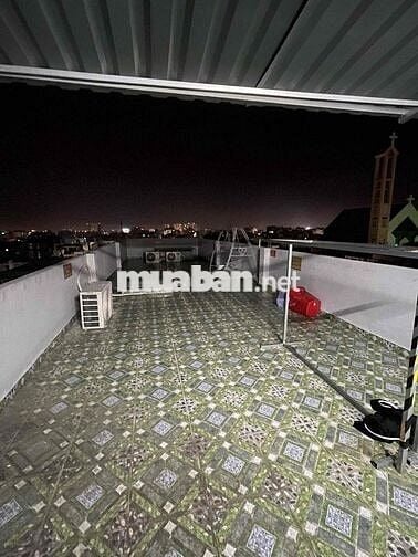 phòng trọ có giường tủ máy lạnh đầy đủ tiện nghi