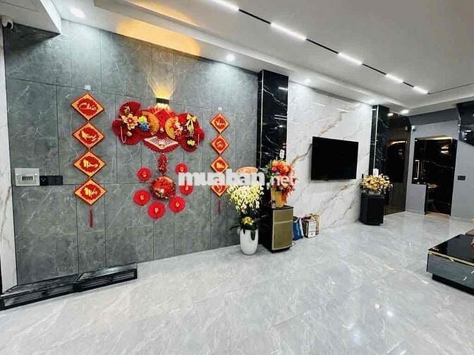 BÁN NHÀ ĐƯỜNG LẠC LONG QUÂN P8, Q.TÂN BÌNH,DT 50m2- 3TẦNG- GIÁ 8,8 tỷ