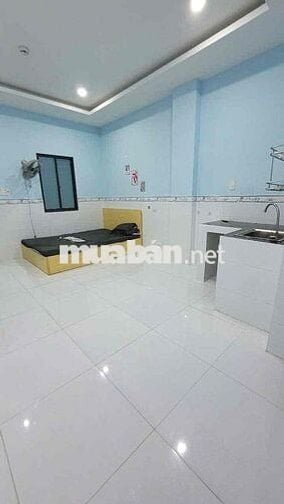 phòng trọ có giường tủ máy lạnh đầy đủ tiện nghi
