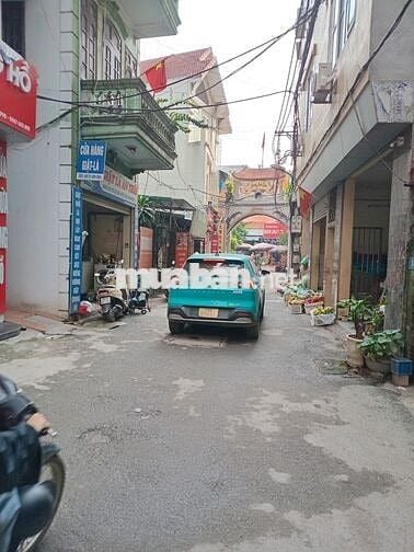 Mễ Trì Hạ - bán gấp mđ vàng 40m2, mặt tiền 5m xây CMMN hoặc CHDV