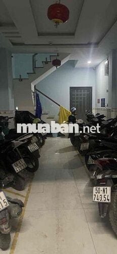 phòng trọ có giường tủ máy lạnh đầy đủ tiện nghi