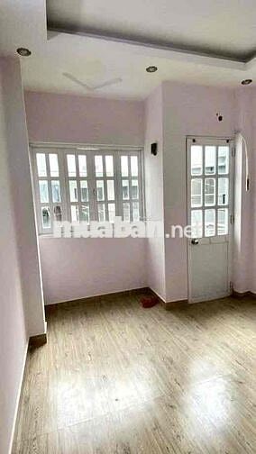 NHÀ NC 3 TẦNG 4PN2WC RỘNG RÃI THOÁNG MÁT • P6 Q.11 • CHỈ 10TR/THÁNG