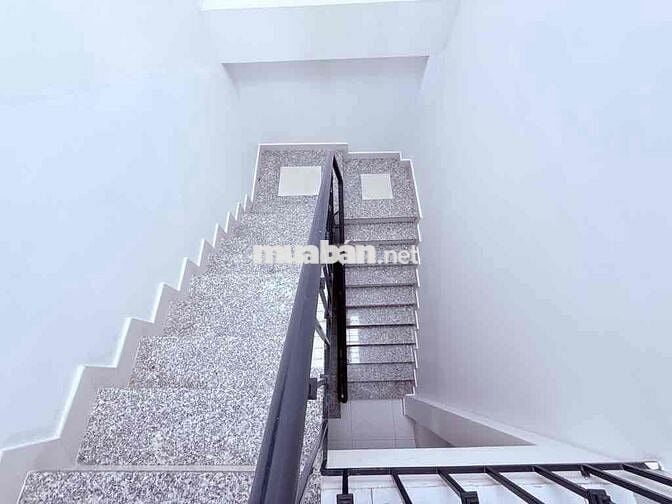 MẶT TIỀN HIẾM SIÊU RẺ 5X20 NGUYỄN ẢNH THỦ 4 TẦNG DÒNG TIỀN SẴN 25TR/ T